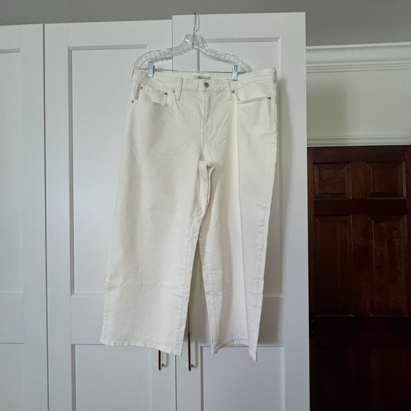 Madewell Perfect Vintage Crop Wide
Leg Jeans in Tile White - Picture 2 of 4